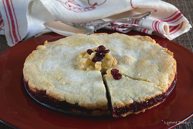 Cranberry �Shortbread Cake